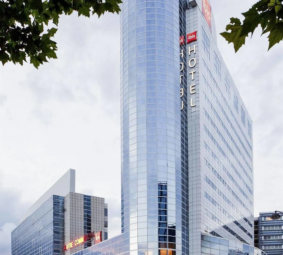 Hotell Ibis Paris Porte De Montreuil 3*