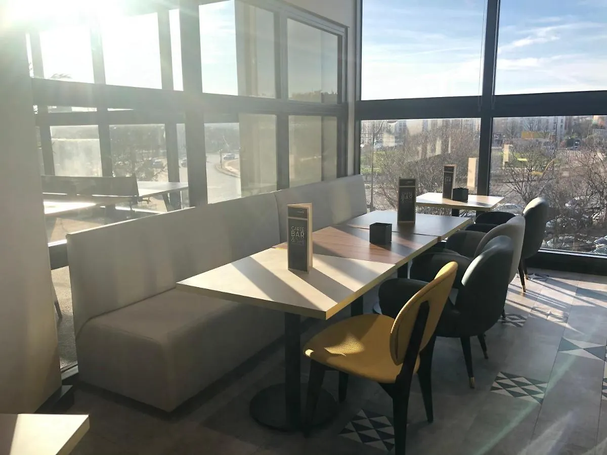 Ibis Paris Porte De Montreuil Hotell