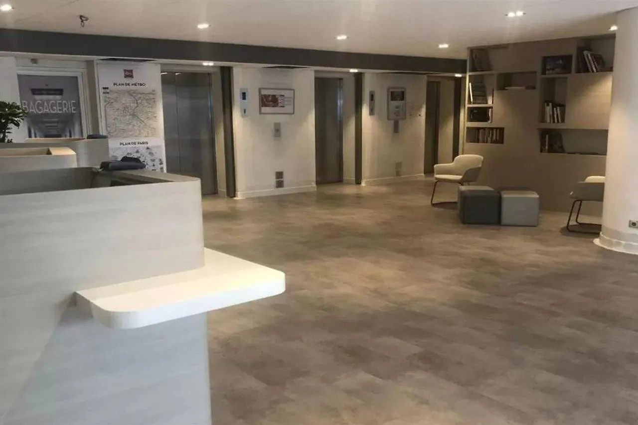 Ibis Paris Porte De Montreuil