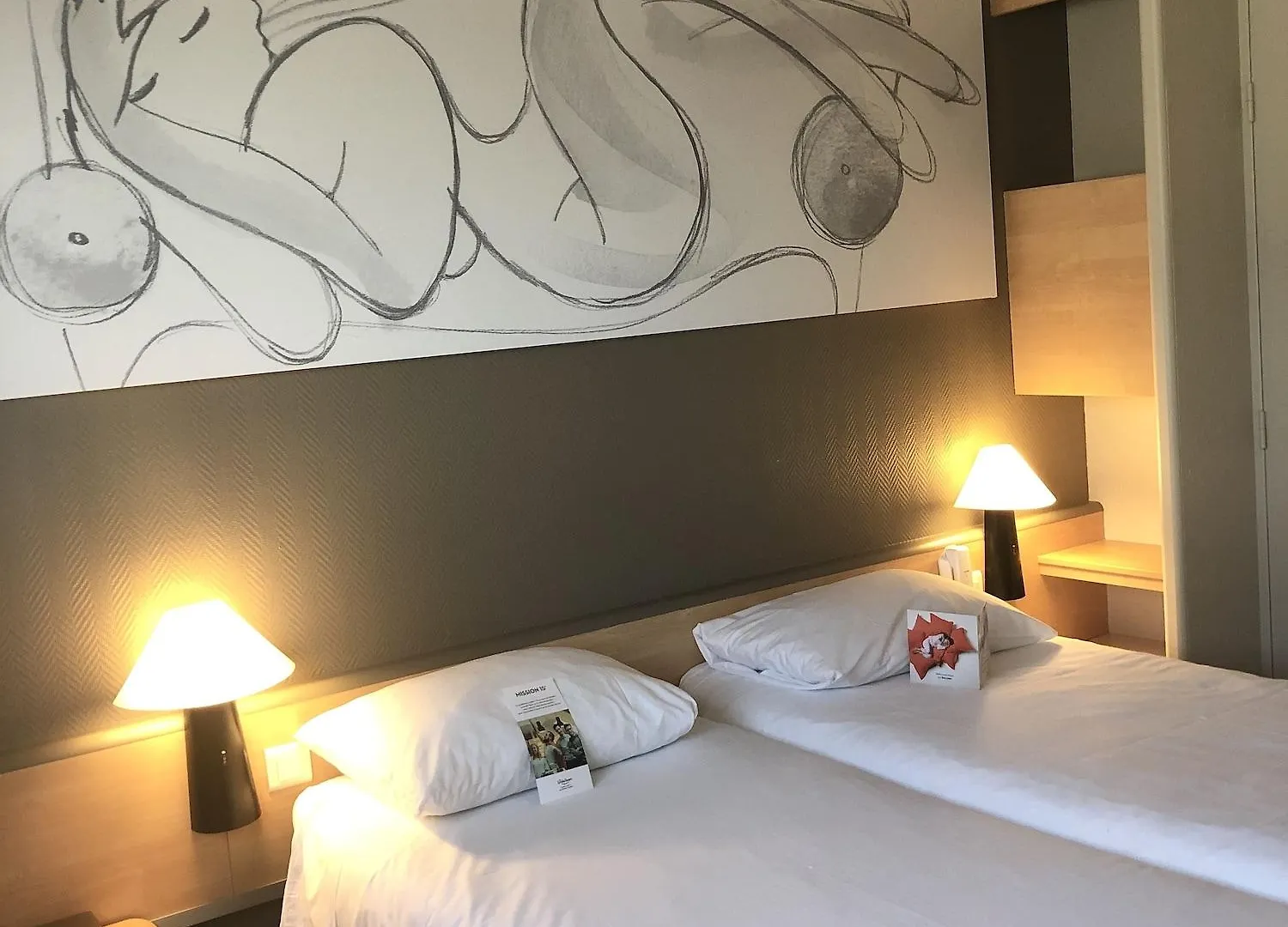 Ibis Paris Porte De Montreuil Hotel