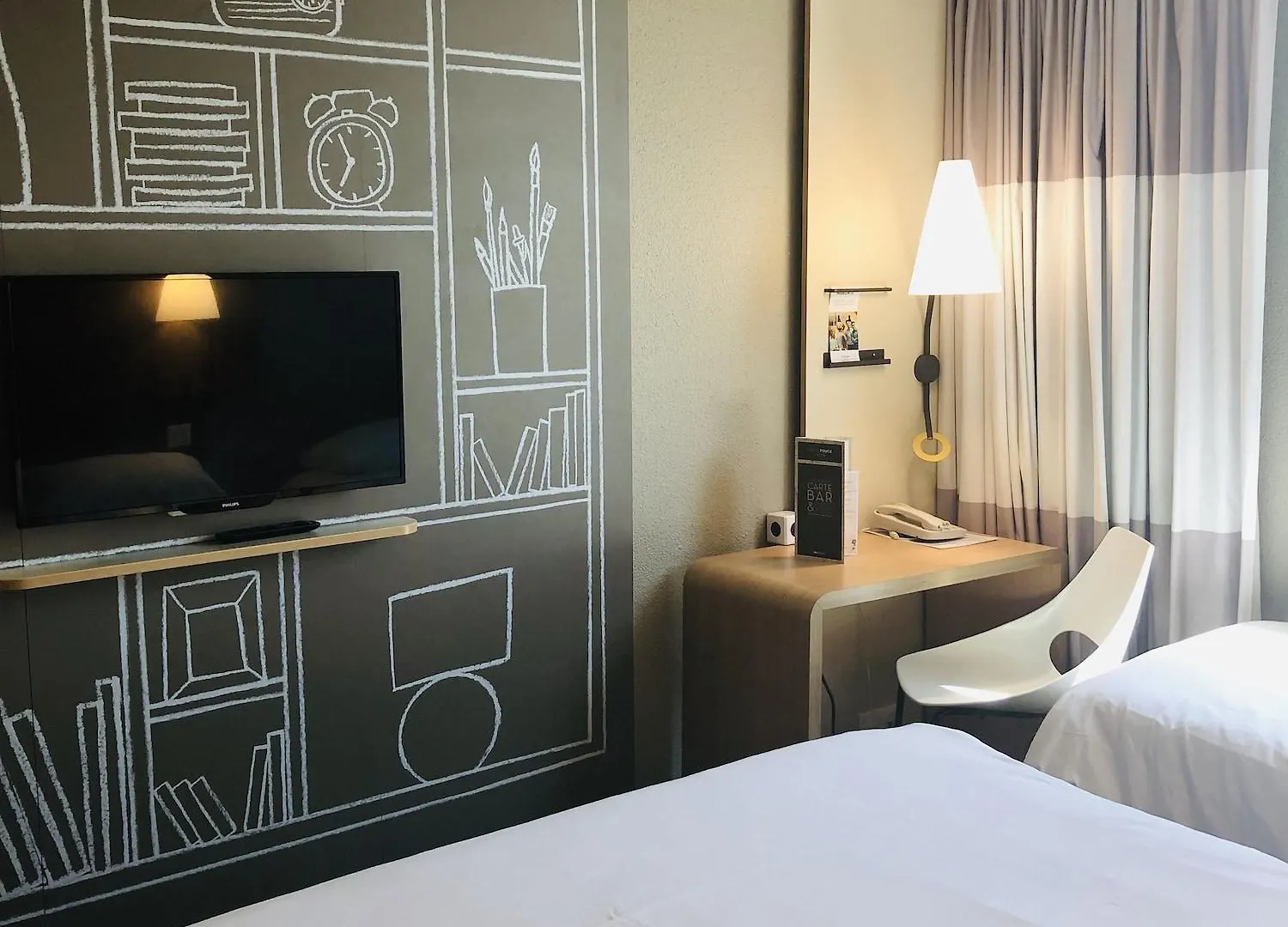 Hotel Ibis Paris Porte De Montreuil 3*