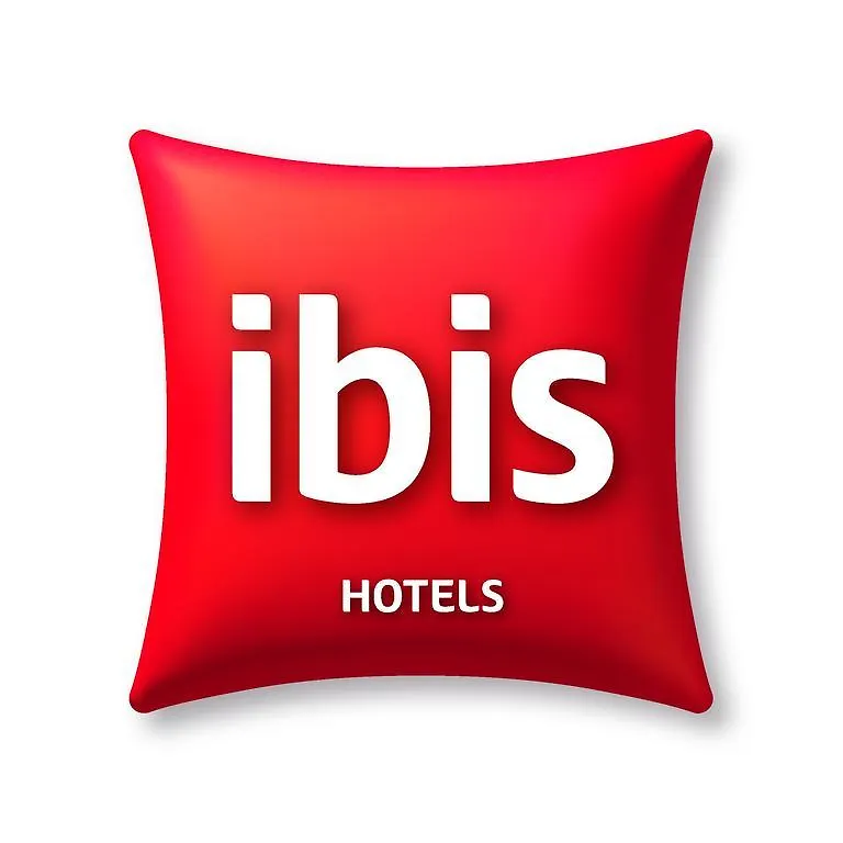 Ibis Paris Porte De Montreuil Hotel 3*
