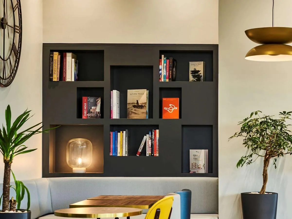 Hotel Ibis Paris Porte De Montreuil 3*