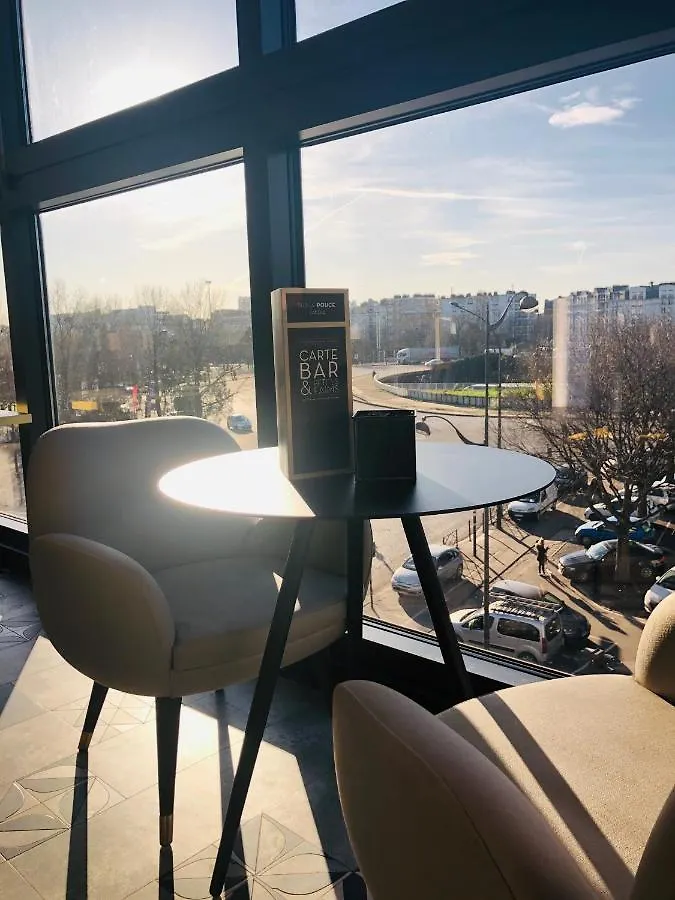 Ibis Paris Porte De Montreuil